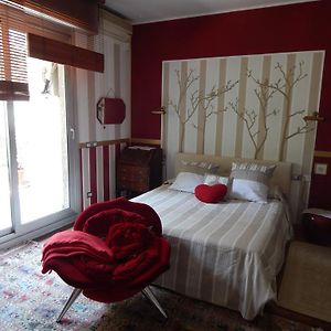 Kamer met een King Size Bed